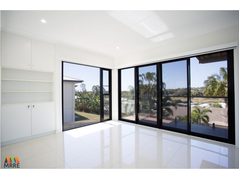 73 Cinnamon Drive, Glenella QLD 4740