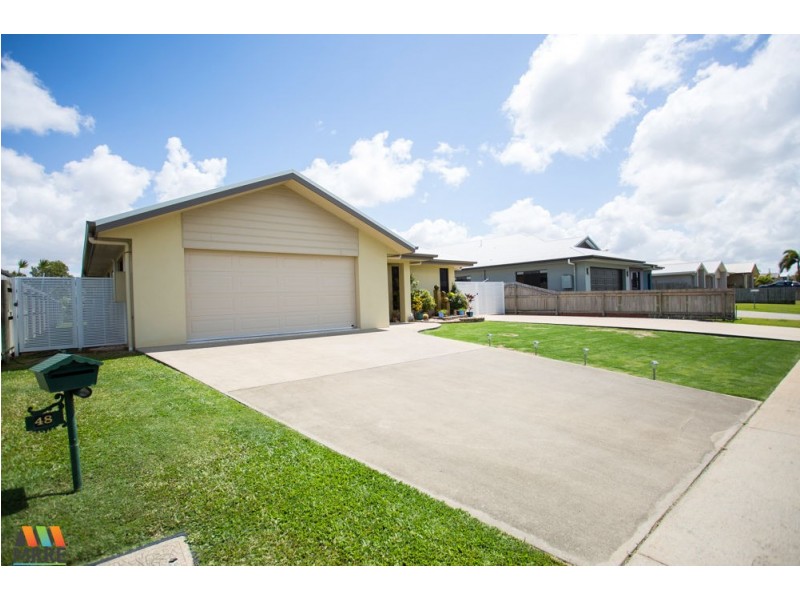 48 Monash Way, Ooralea QLD 4740