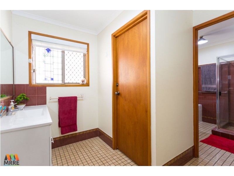 26 Ross Street, Mount Pleasant QLD 4740