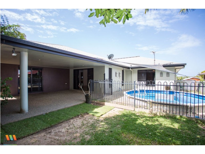 41 Sharp Street, Rural View QLD 4740