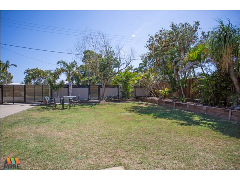 17 Downie Avenue, Bucasia QLD 4750