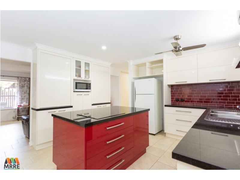 16 Cheribon Avenue, Mount Pleasant QLD 4740