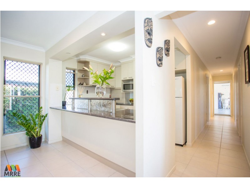 19 Hangan Street, Bucasia QLD 4750