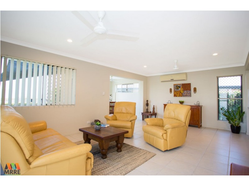 19 Hangan Street, Bucasia QLD 4750