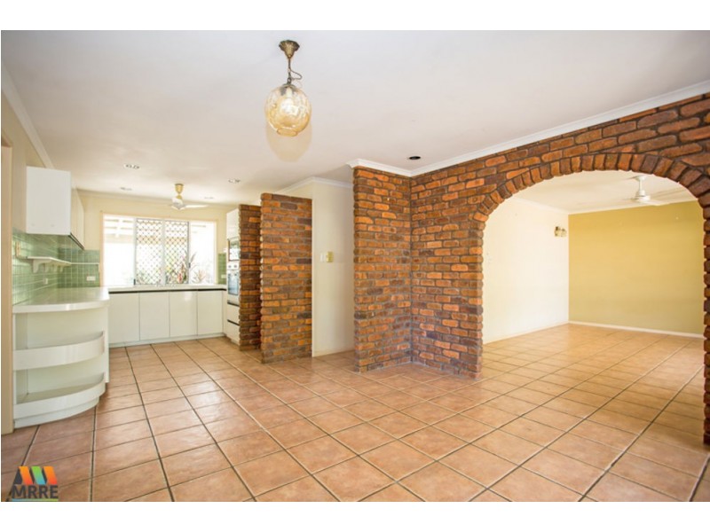 9 Tammy Court, Ooralea QLD 4740