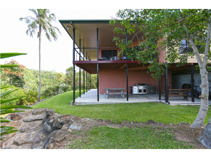 6 Highview Close, Farleigh QLD 4741