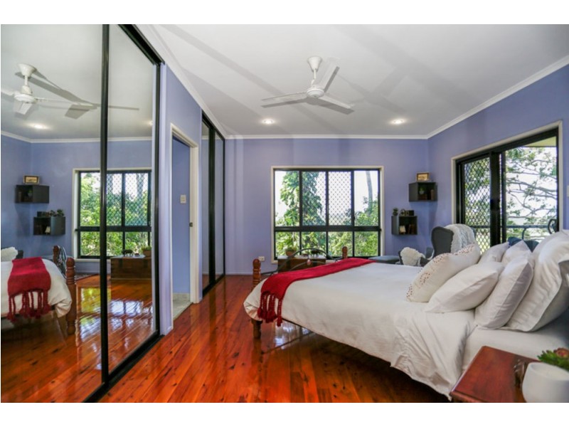 6 Highview Close, Farleigh QLD 4741