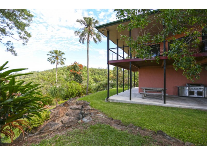 6 Highview Close, Farleigh QLD 4741