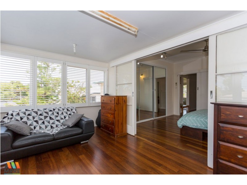 6 Chataway Street, West Mackay QLD 4740