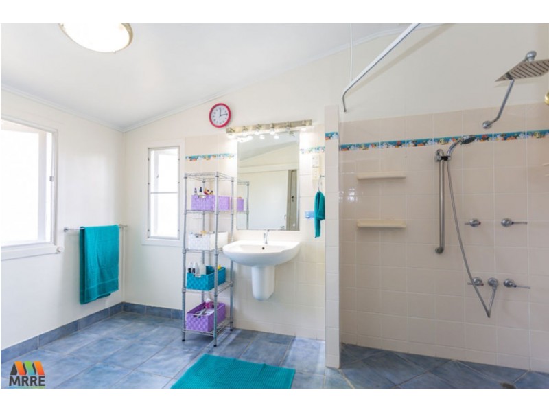 6 Chataway Street, West Mackay QLD 4740