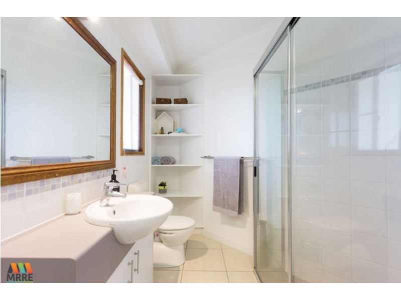 5 Palmview Court, Rural View QLD 4740