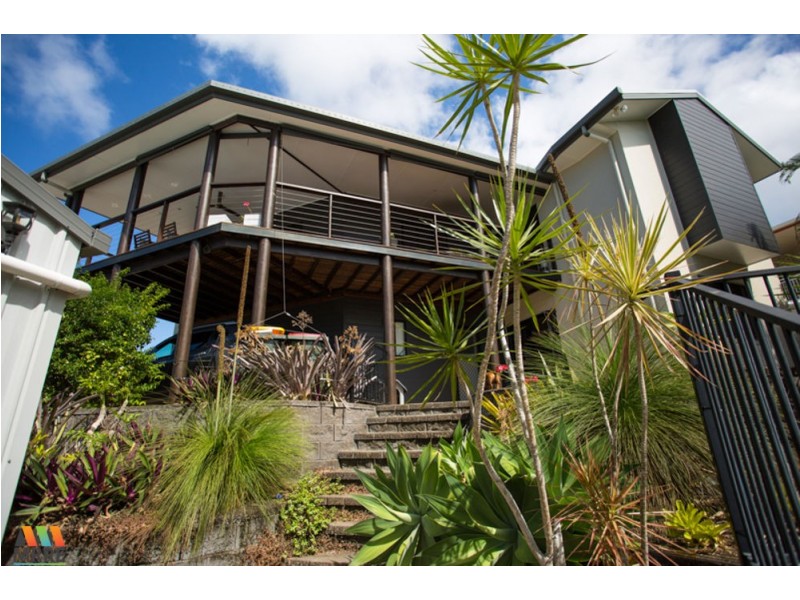 5 Palmview Court, Rural View QLD 4740