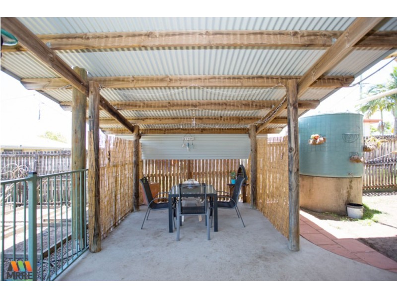 4 Hill End Road, Glenella QLD 4740