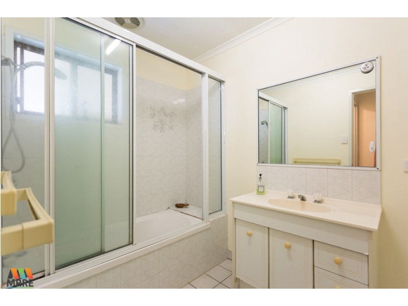 11 Fuller Court, South Mackay QLD 4740