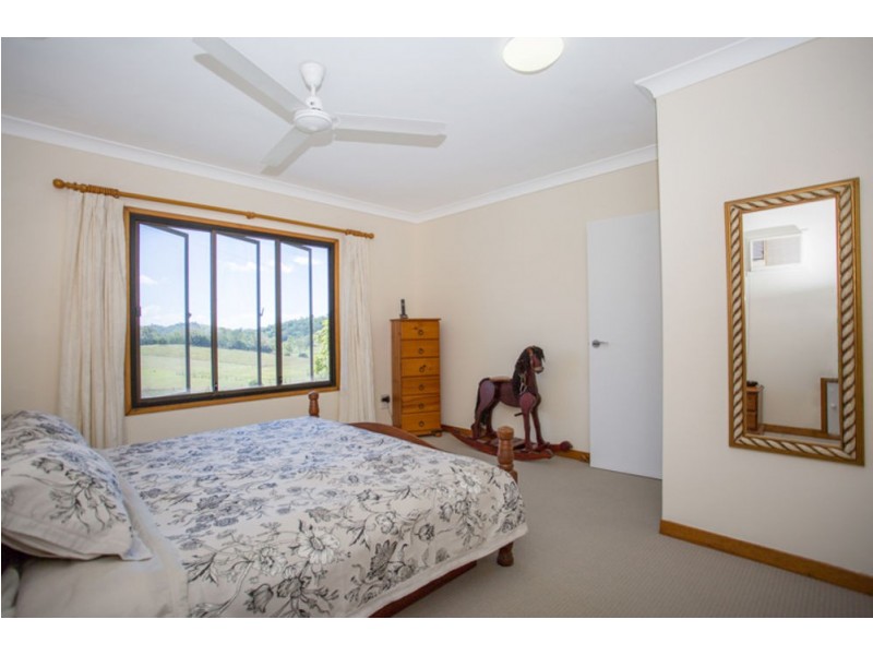 5 Galea Ct, Habana QLD 4740