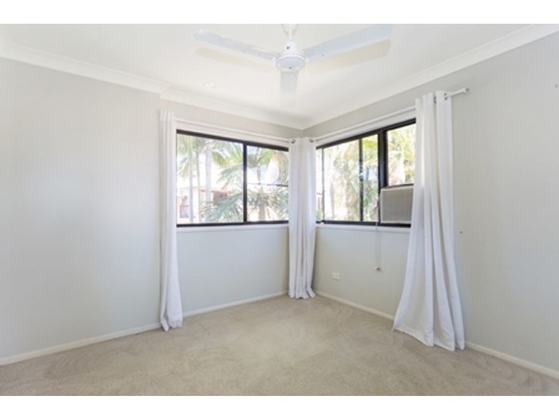 2 Clearvista Crescent, Mount Pleasant QLD 4740