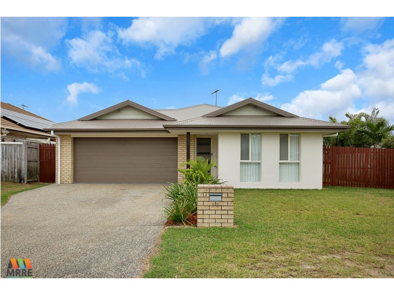 17 Crestview Crescent, Bucasia QLD 4750