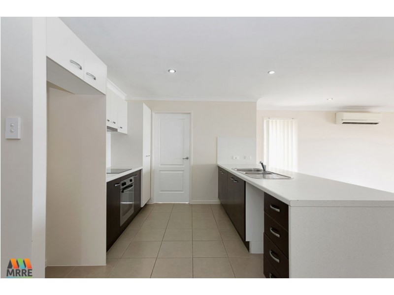 17 Crestview Crescent, Bucasia QLD 4750