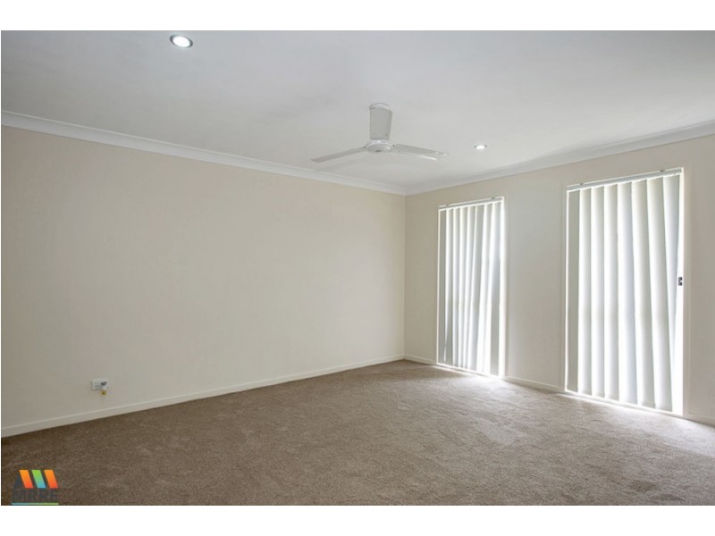 17 Crestview Crescent, Bucasia QLD 4750