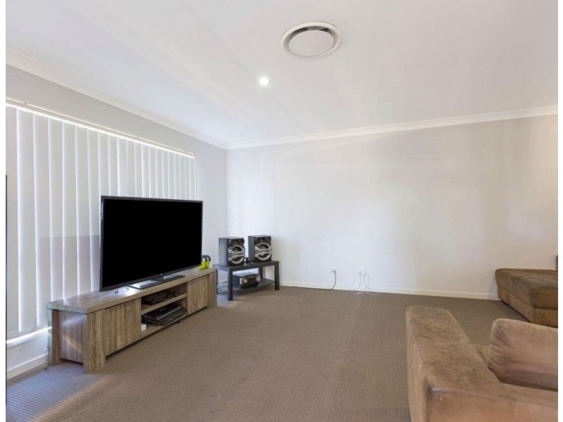 22 Burge Court, Glenella QLD 4740