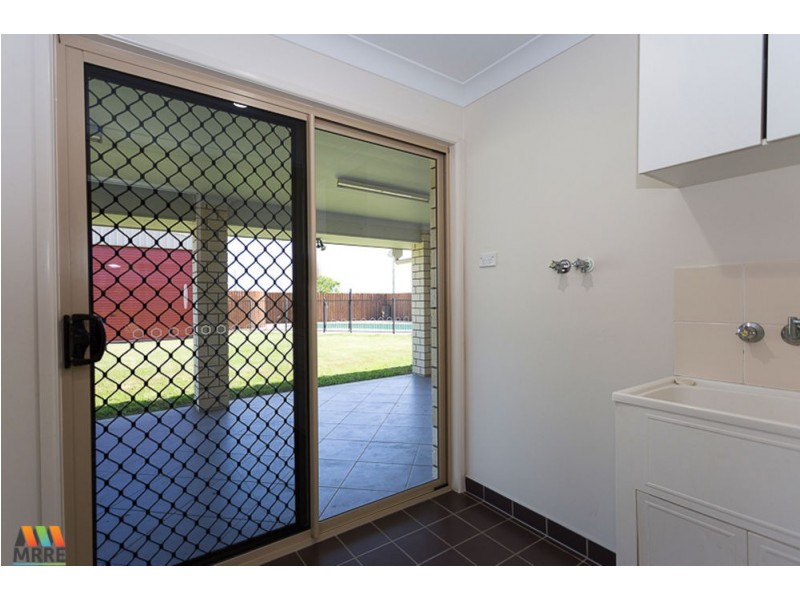 31 Debbiesue Drive, Mount Pleasant QLD 4740