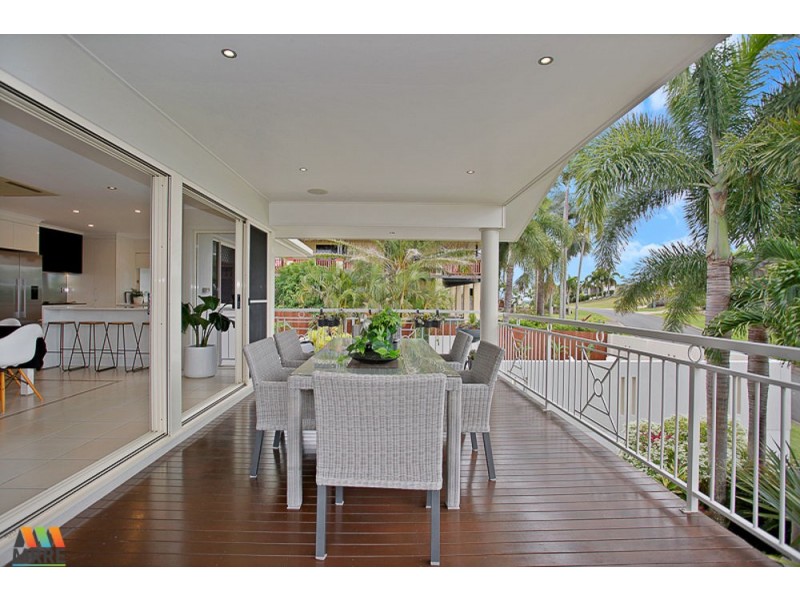 18 Coral Ridge Drive, Eimeo QLD 4740