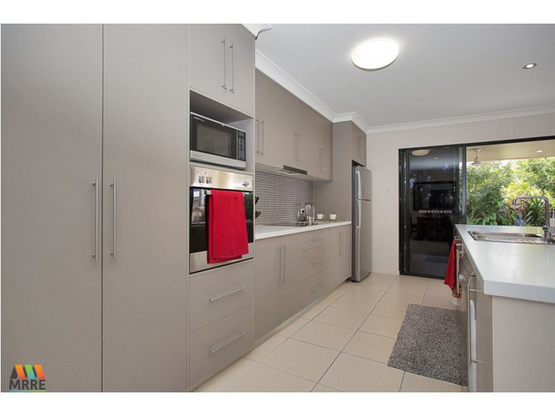 6 Rosemoor Court, Glenella QLD 4740