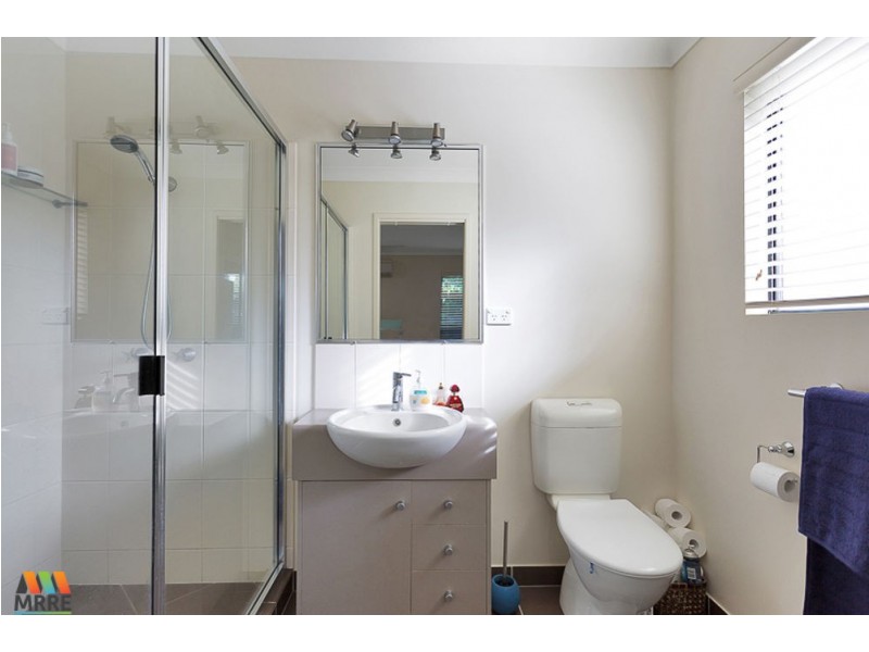 6 Rosemoor Court, Glenella QLD 4740