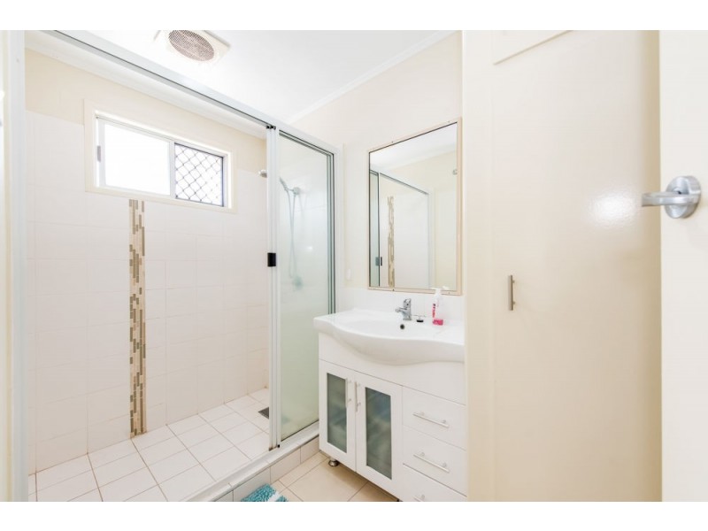 4 Annie Wood Avenue, Mount Pleasant QLD 4740