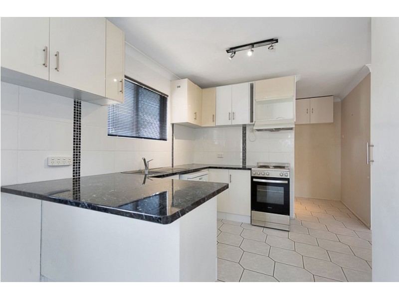 16 Pardoe Street, Bucasia QLD 4750