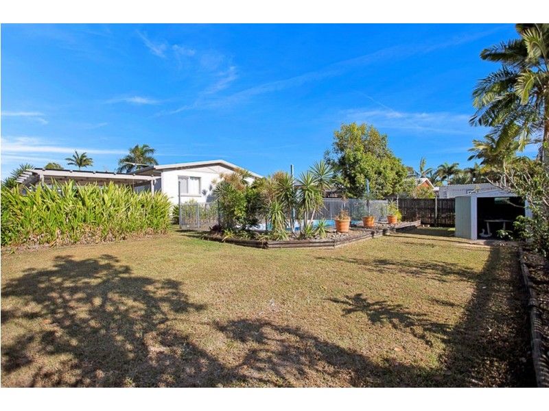 16 Pardoe Street, Bucasia QLD 4750