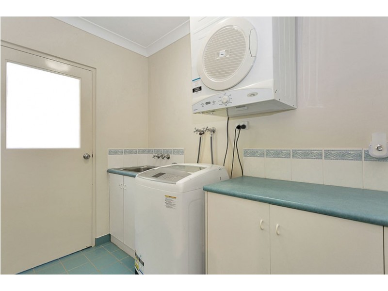 40 Fairmeadow Dr, Mount Pleasant QLD 4740