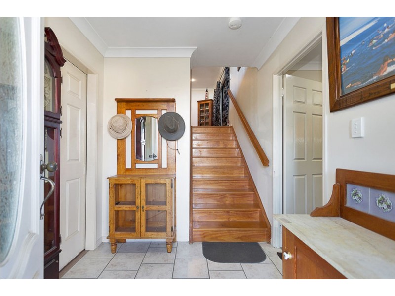 40 Fairmeadow Dr, Mount Pleasant QLD 4740