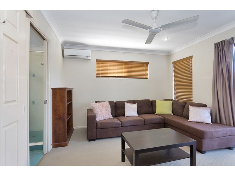 40 Fairmeadow Dr, Mount Pleasant QLD 4740