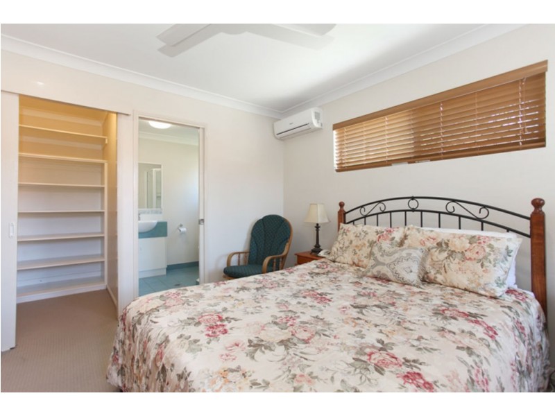 40 Fairmeadow Dr, Mount Pleasant QLD 4740