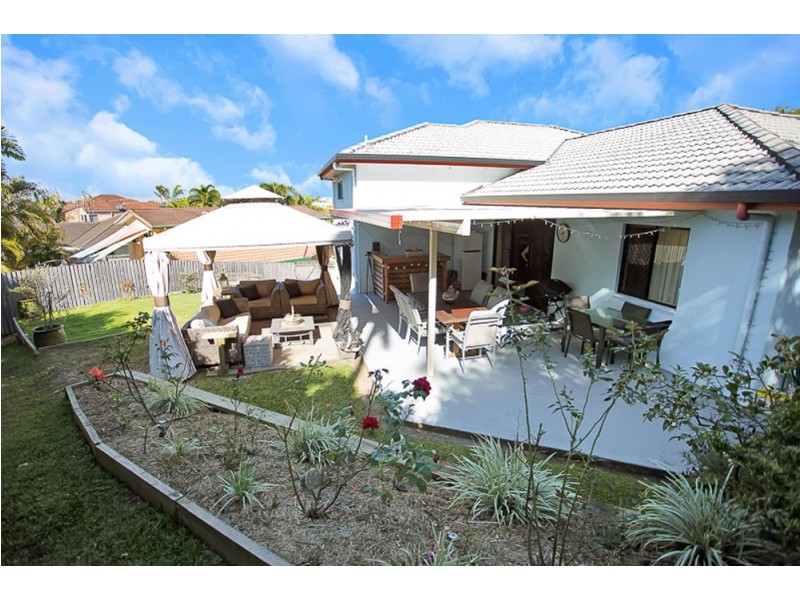 40 Fairmeadow Dr, Mount Pleasant QLD 4740