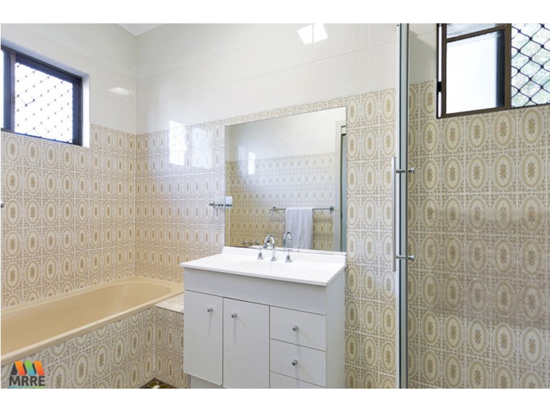 72 Shoal Point Road, Bucasia QLD 4750