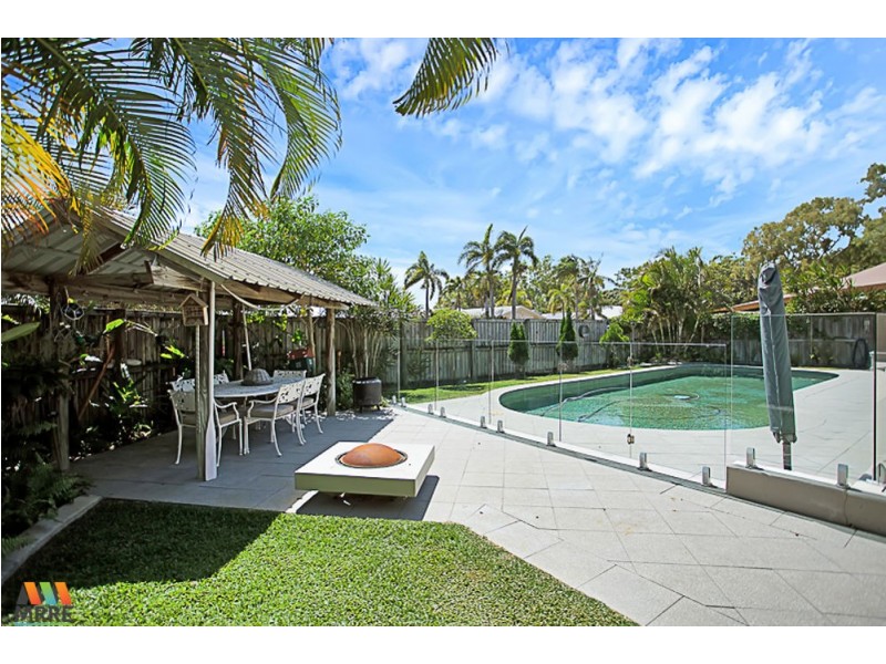 2 Oxford Court, Andergrove QLD 4740