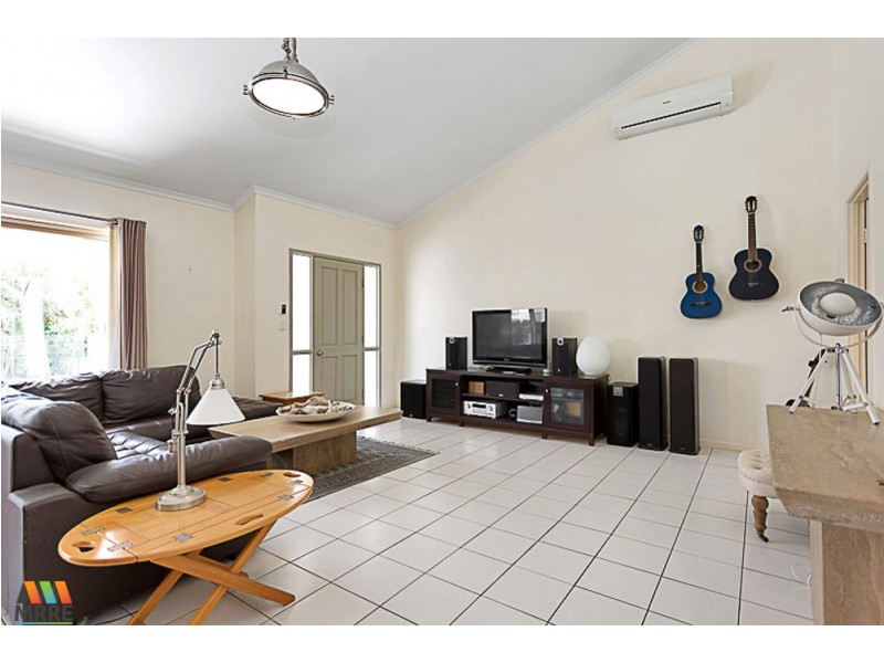 2 Oxford Court, Andergrove QLD 4740