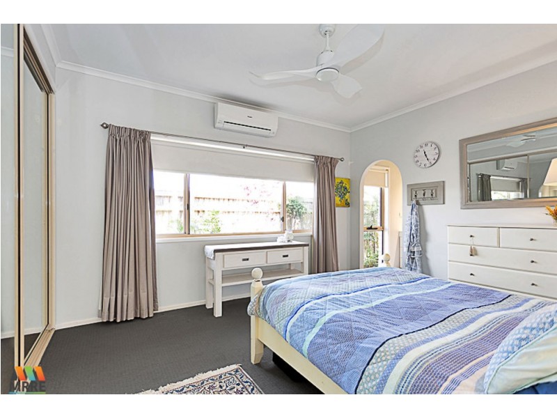 2 Oxford Court, Andergrove QLD 4740