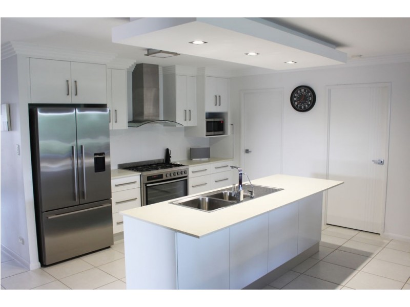6 Farming Road, Ooralea QLD 4740