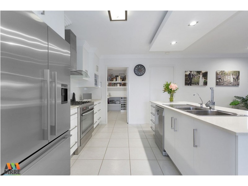 6 Farming Road, Ooralea QLD 4740
