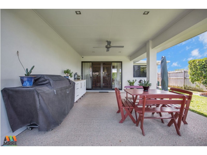 6 Farming Road, Ooralea QLD 4740