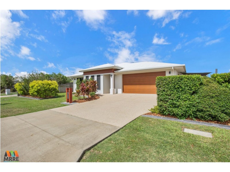6 Farming Road, Ooralea QLD 4740