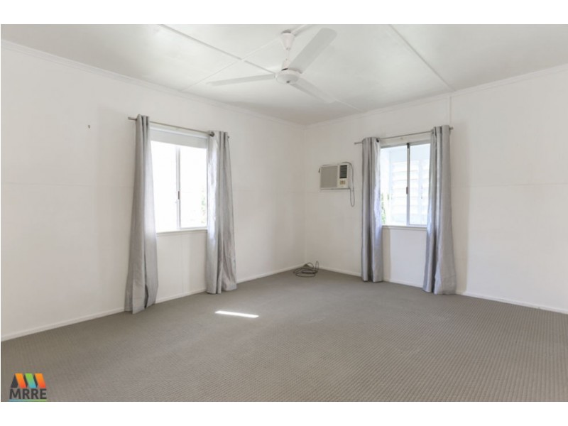 11 Ibis Street, Slade Point QLD 4740