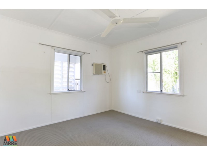 11 Ibis Street, Slade Point QLD 4740