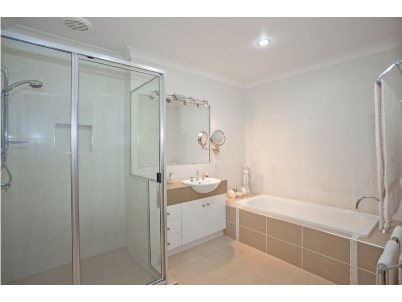 14 Turtle Place, Blacks Beach QLD 4740