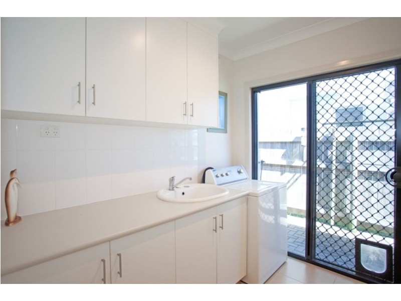 14 Turtle Place, Blacks Beach QLD 4740