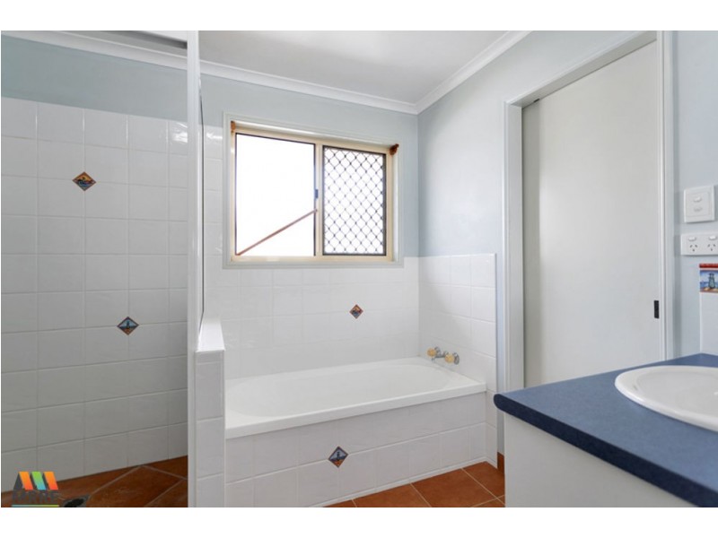 5 Fairmeadow Drive, Mount Pleasant QLD 4740