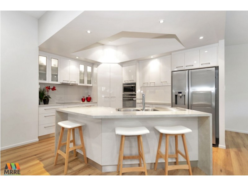 4 Webb Court, Rural View QLD 4740